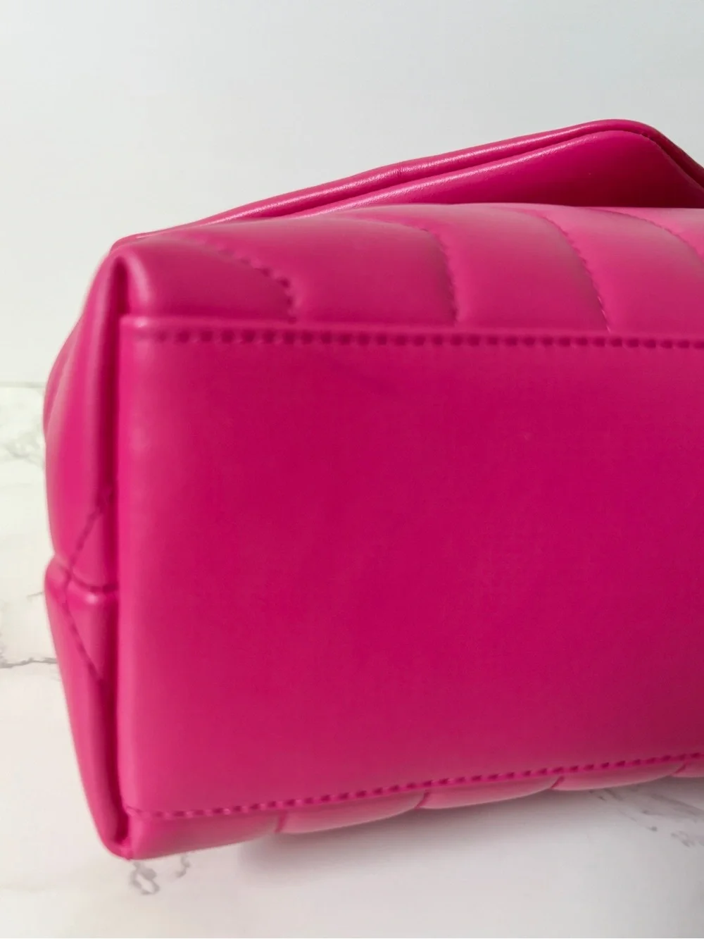 RARE Saint Laurent YSL Small Loulou Pink Fuchsia Shoulder Bag